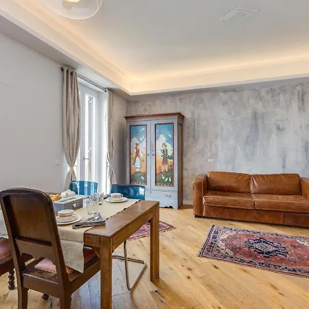 Modern With Breakfast Close To The Metro Apartmán *