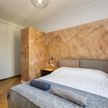 Modern With Breakfast Close To The Metro *